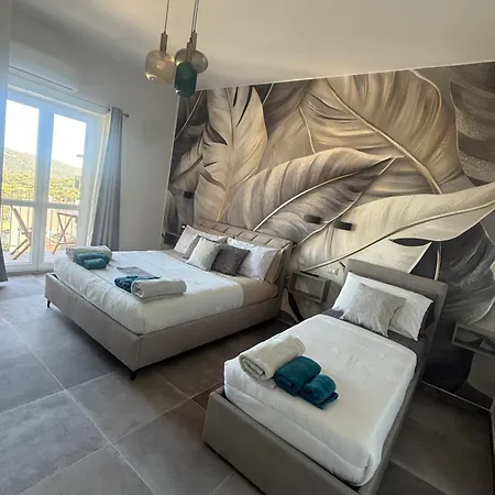 Umbertos Boutique דירה Jerzu